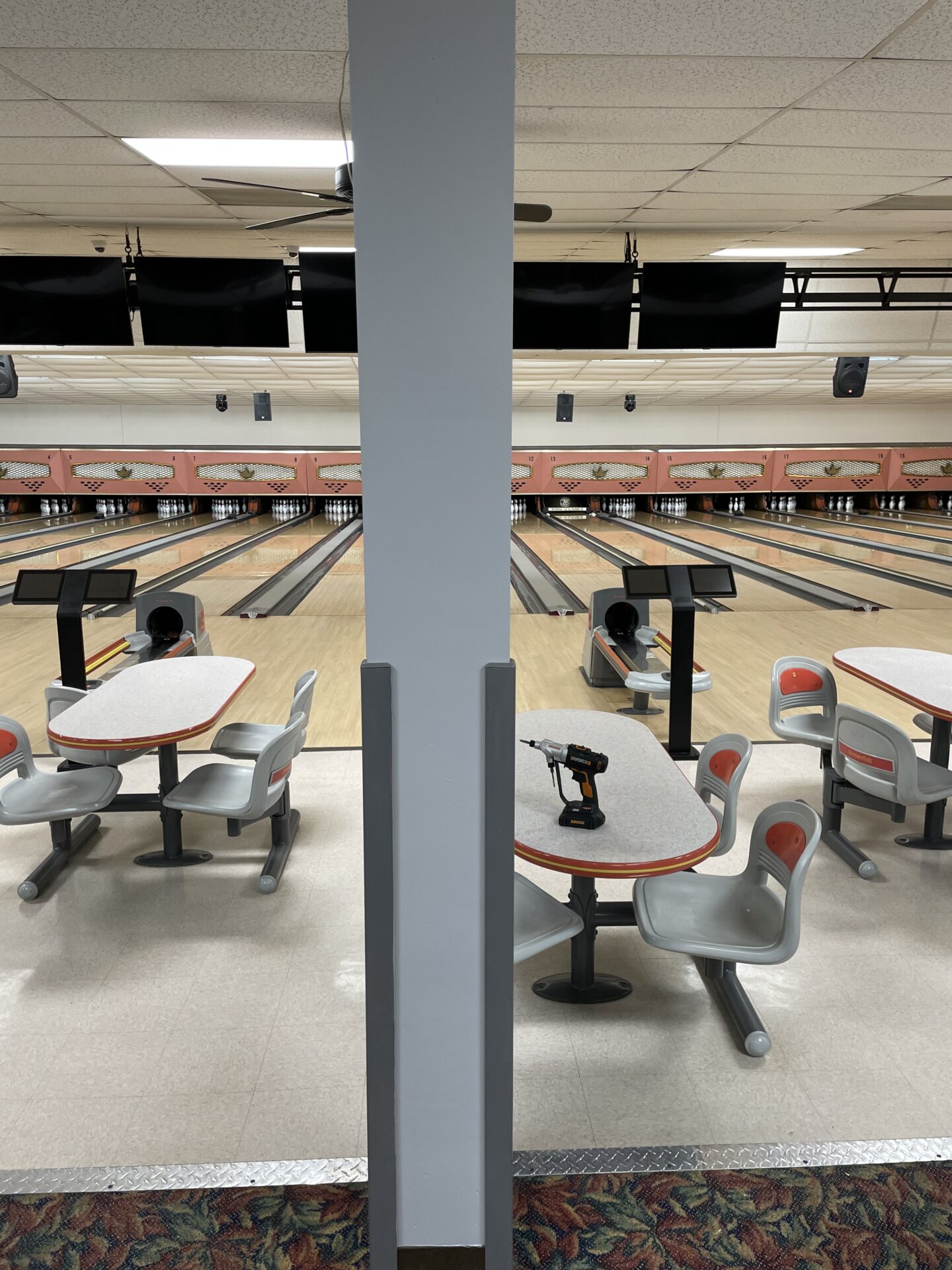 Let’s Strike a Deal: Book a Memorable Holiday Party at a Bowling Center