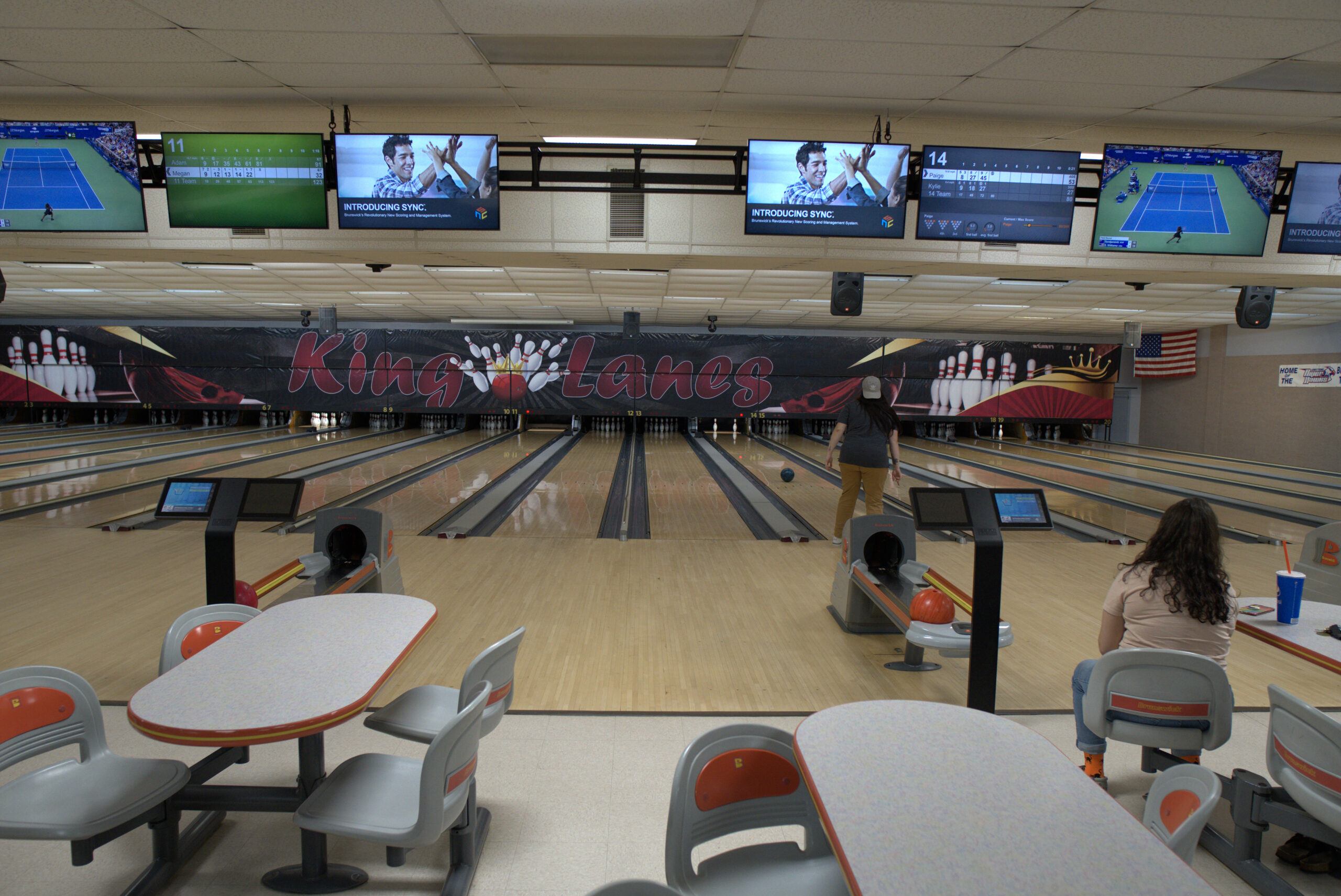 Bowling Bliss: Elevate Your Holiday Celebrations at the Ultimate Bowling Center Bash!